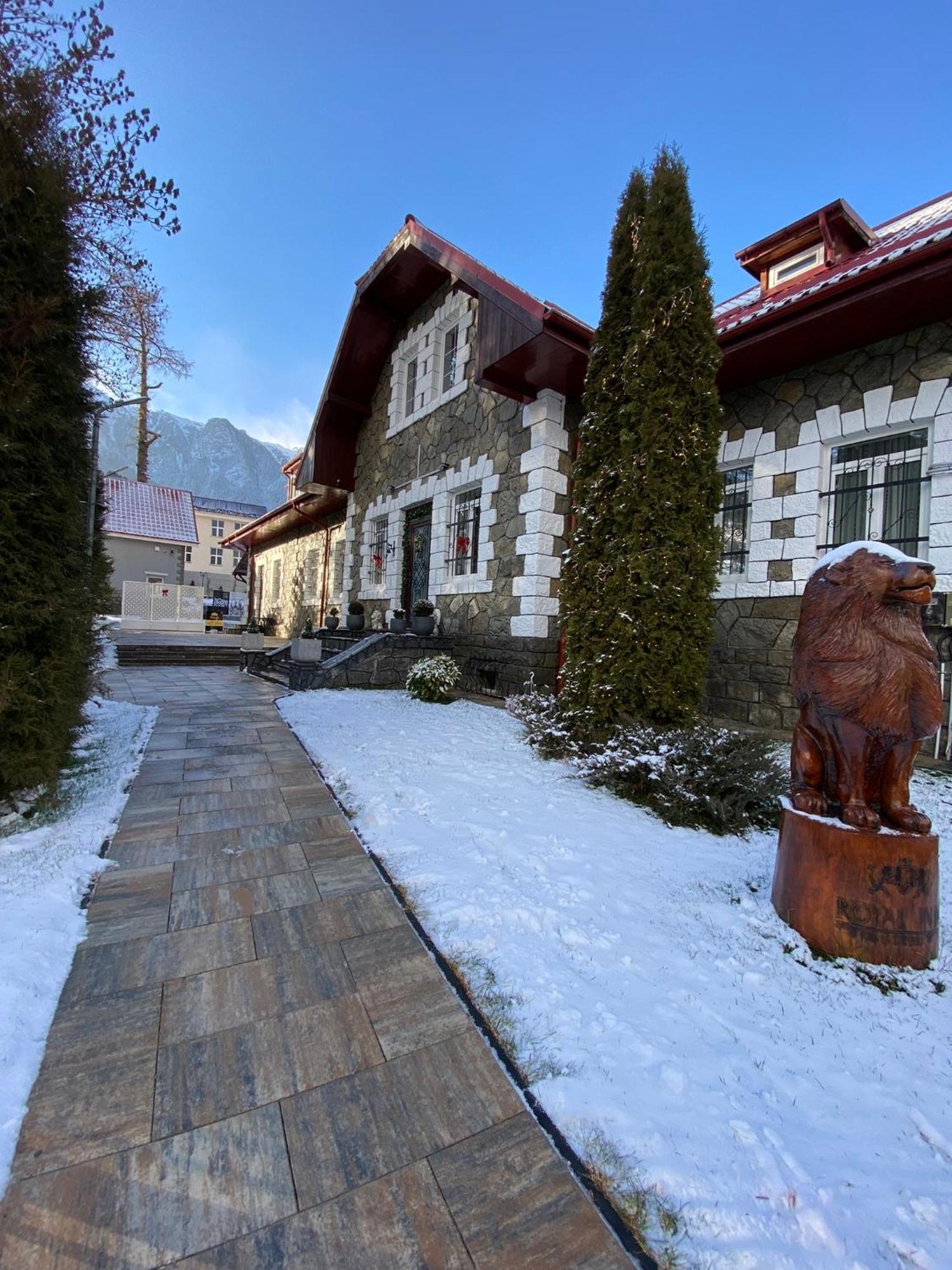 Royal Inn Busteni-Adults Only Bagian luar foto